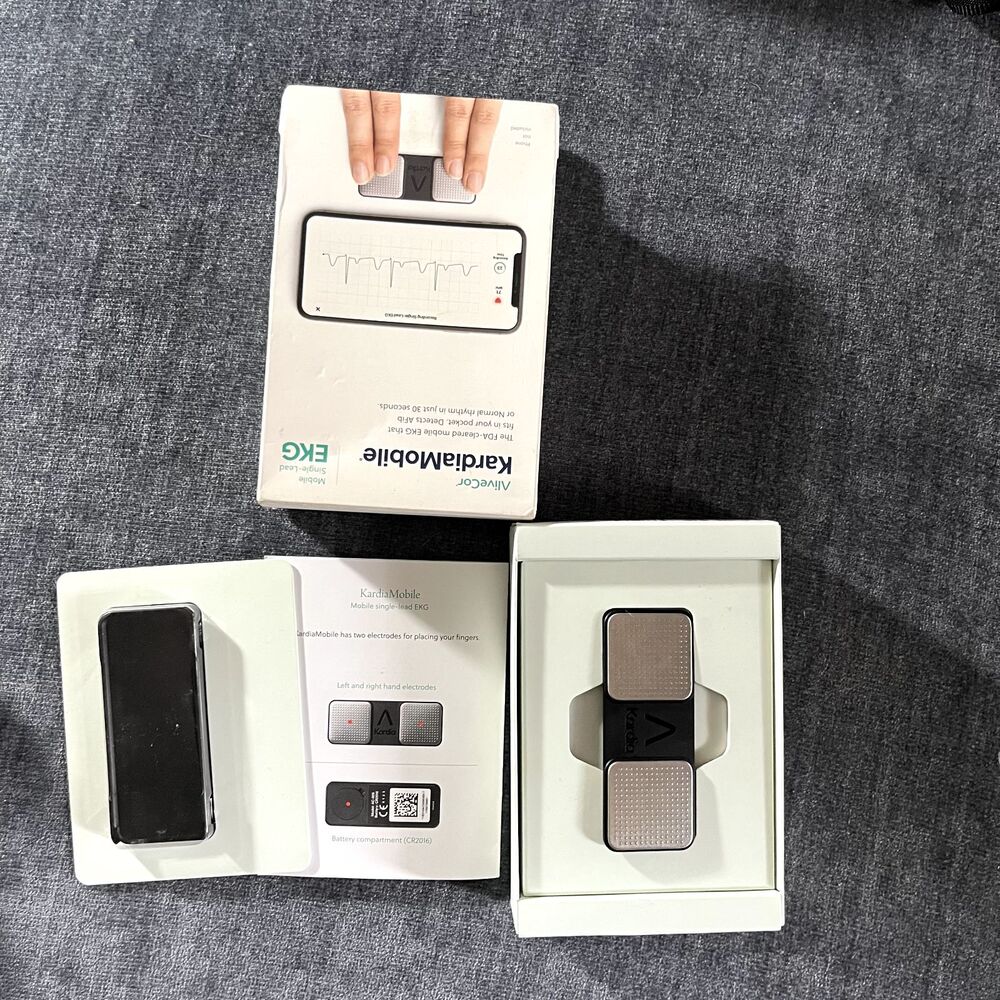 AliveCor KardiaMobile Personal EKG ECG 1-Lead Monitor AC-009-UA-C